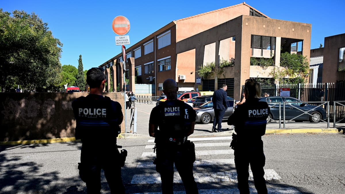 Tiroteo en escuela de Francia: estudiante de 14 años hiere al director y a una profesora