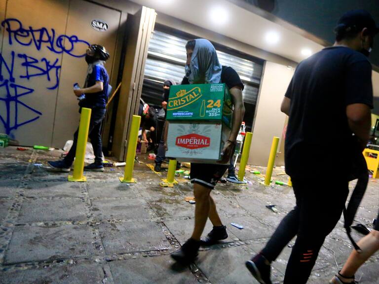 Alcaldesa de Santiago tras manifestaciones del 18-O: «La unidad de Chile debe superar la violencia»