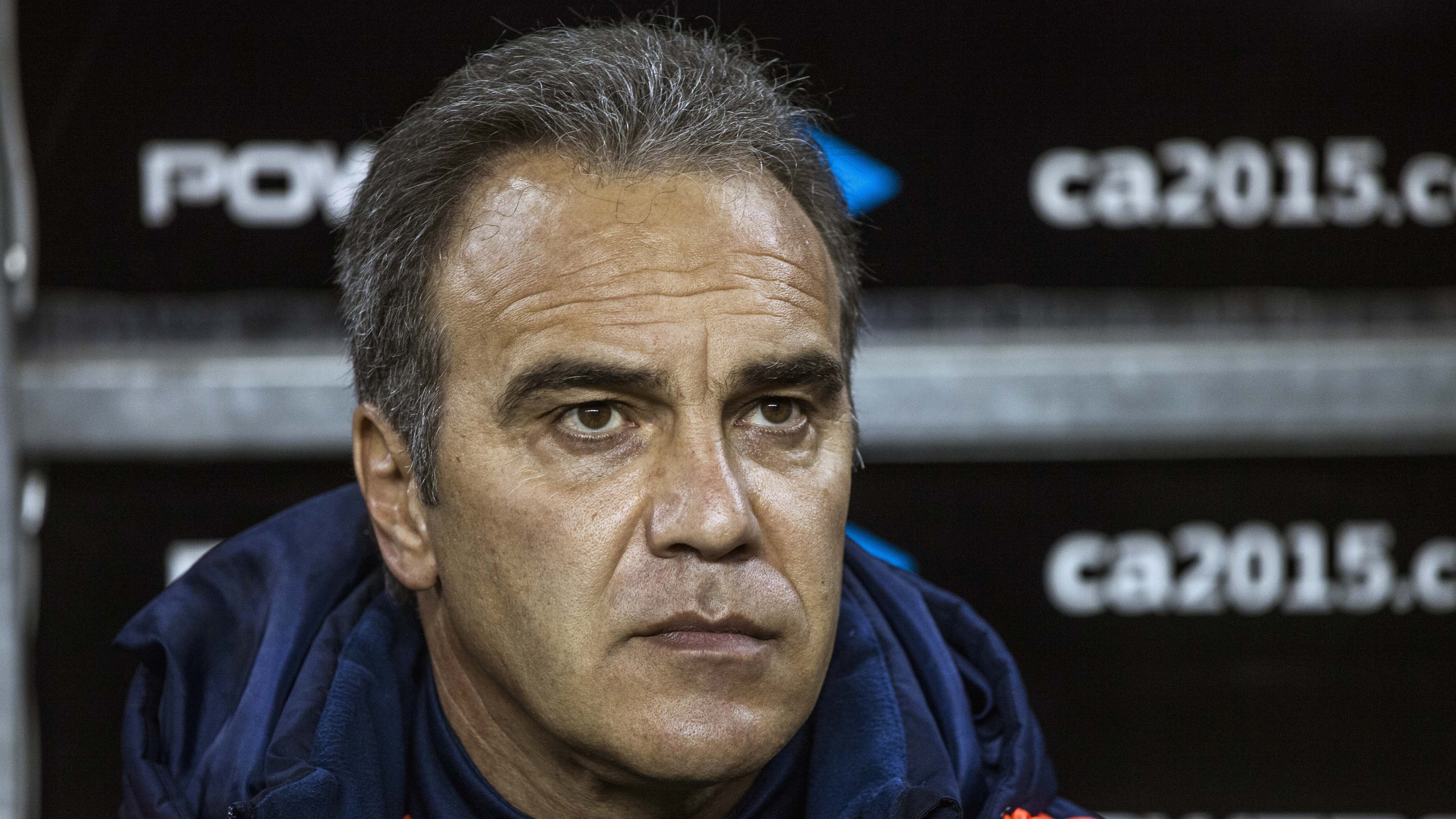 30 de Septiembre de 2015/TEMUCOMartin Lasarte durante el partido valido por la Final de La Super copa disputado entre los equipos de Universidad de Chile vs Universidad de Concepcion Jugado en el estadio Bicentenario German Becker.
FOTO: DAVID CORTES SEREY/ AGENCIAUNO