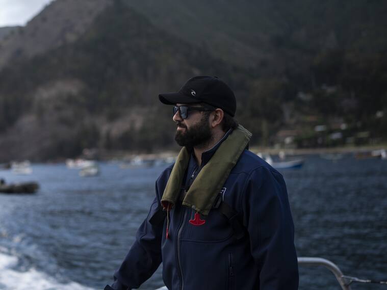 Presidente de la Republica llega a la Isla Juan Fernandez