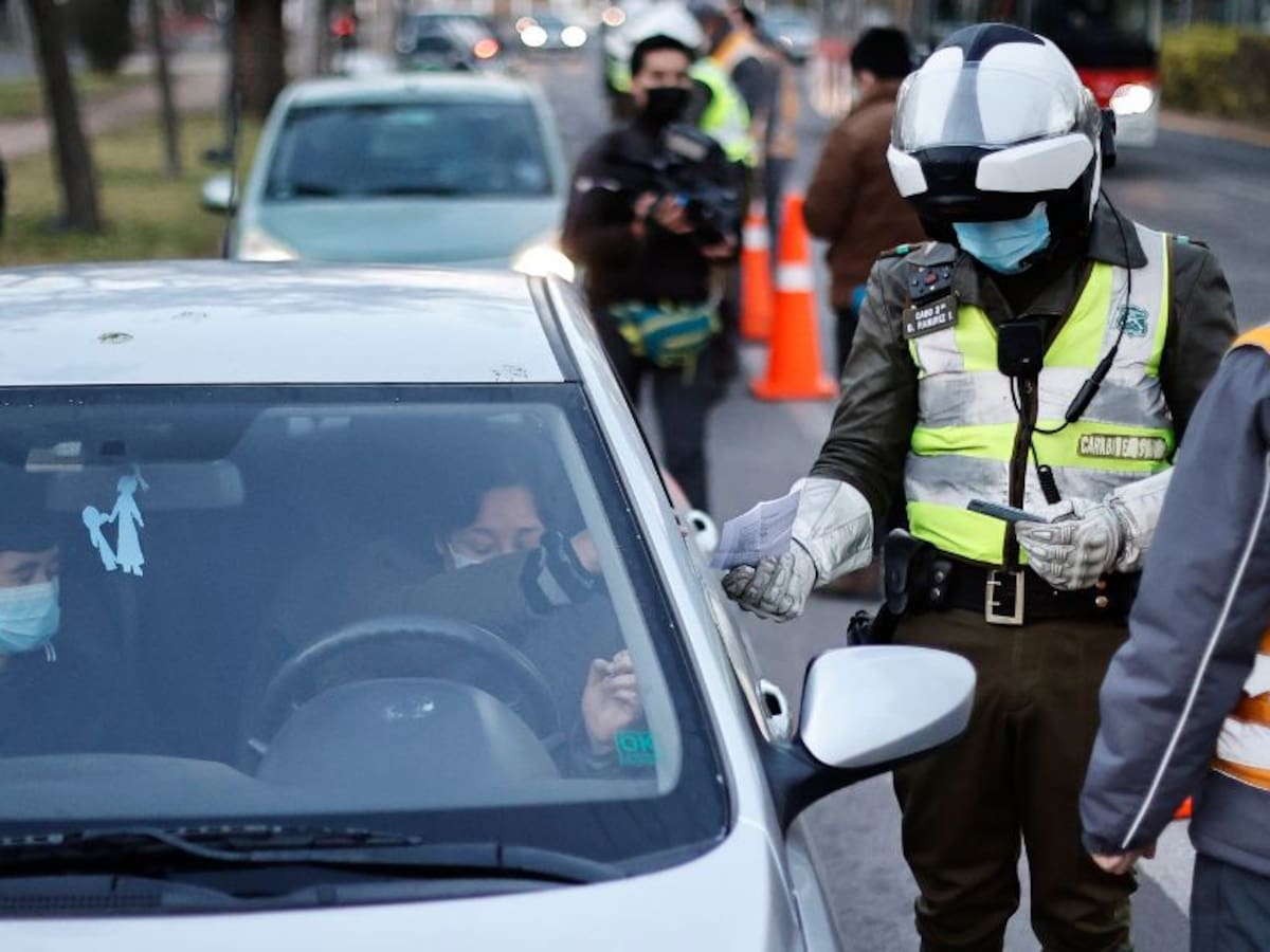 Restricción vehicular en Chile 2026: qué vehículos no pueden circular hoy miércoles 1 de julio en Santiago