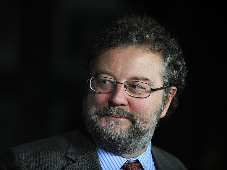 John Carlin en Los Tenores Puertas Adentro: «La Premier League monopoliza el fútbol, como lo hace la NBA con el básquetbol»