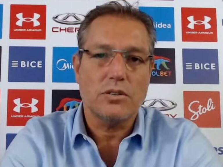 José María Buljubasich y la mala racha de Universidad Católica: "Hay que ser autocríticos, pero tampoco todo está mal"