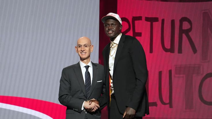 De refugiado a joven estrella de la NBA: la emotiva historia de superación de un jugador que entró en el Top 10 del Draft 2025