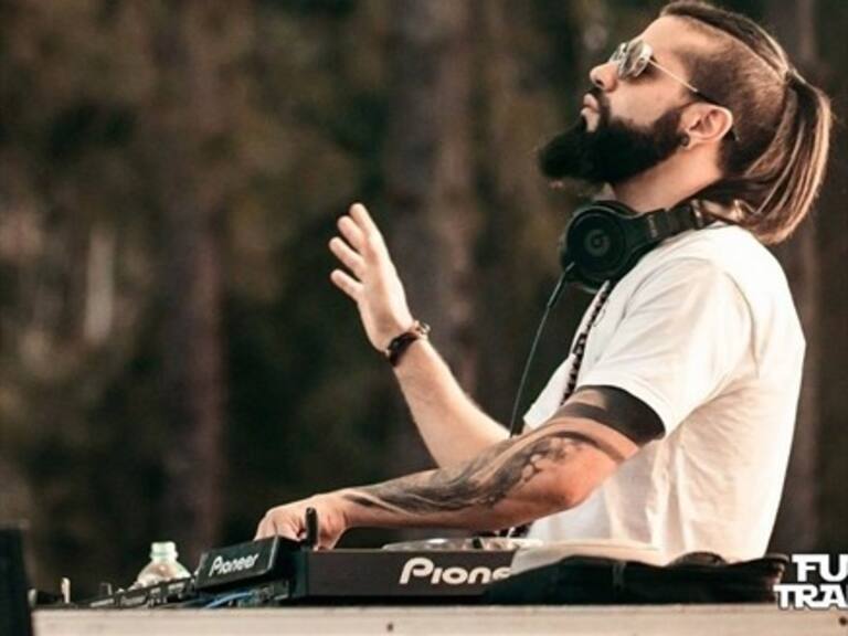 Video registró la trágica muerte de DJ aplastado por su propio escenario