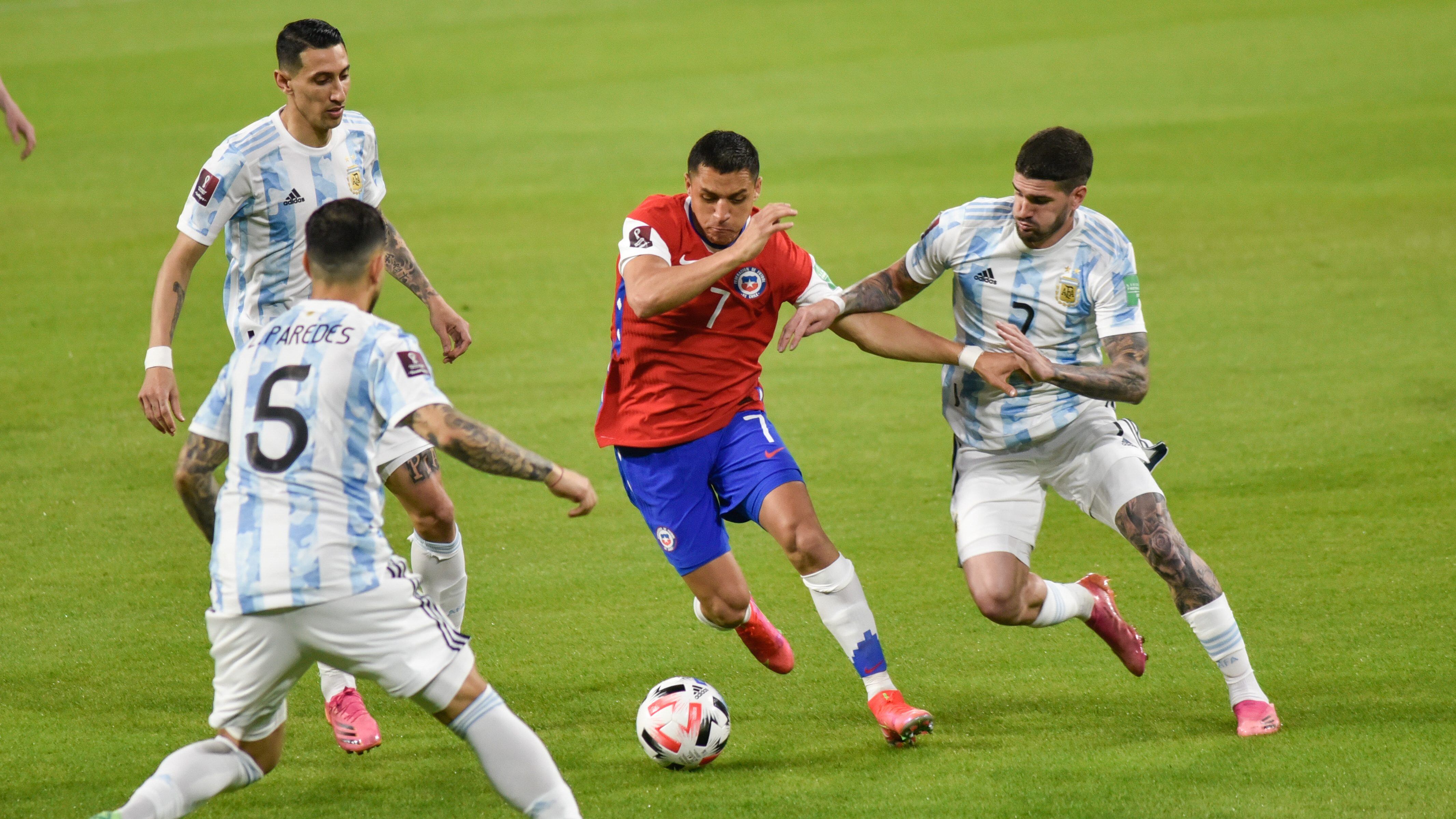 El comentario de Danilo Díaz tras empate de La Roja: "Chile sacó patente de un equipo copero"