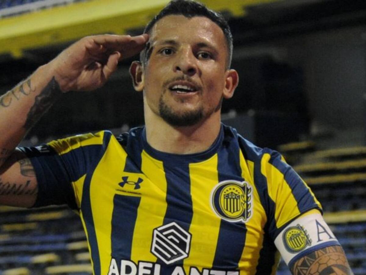 Emiliano Vecchio dio positivo de covid en Rosario Central