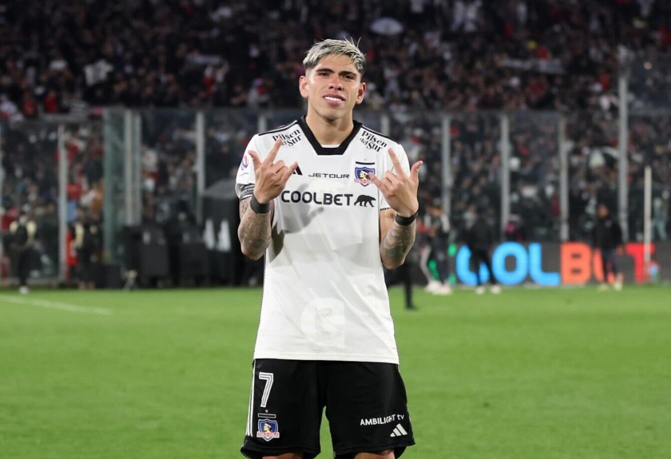 "Jamás perjudicaría al club": Carlos Palacios confirmó que será baja en Colo Colo para el duelo ante Calera | Instagram