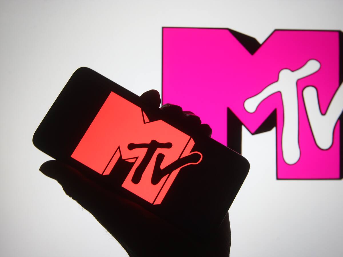 Conmoción en el mundo del periodismo: muere recordado e histórico presentador de noticias de MTV Latinoamérica