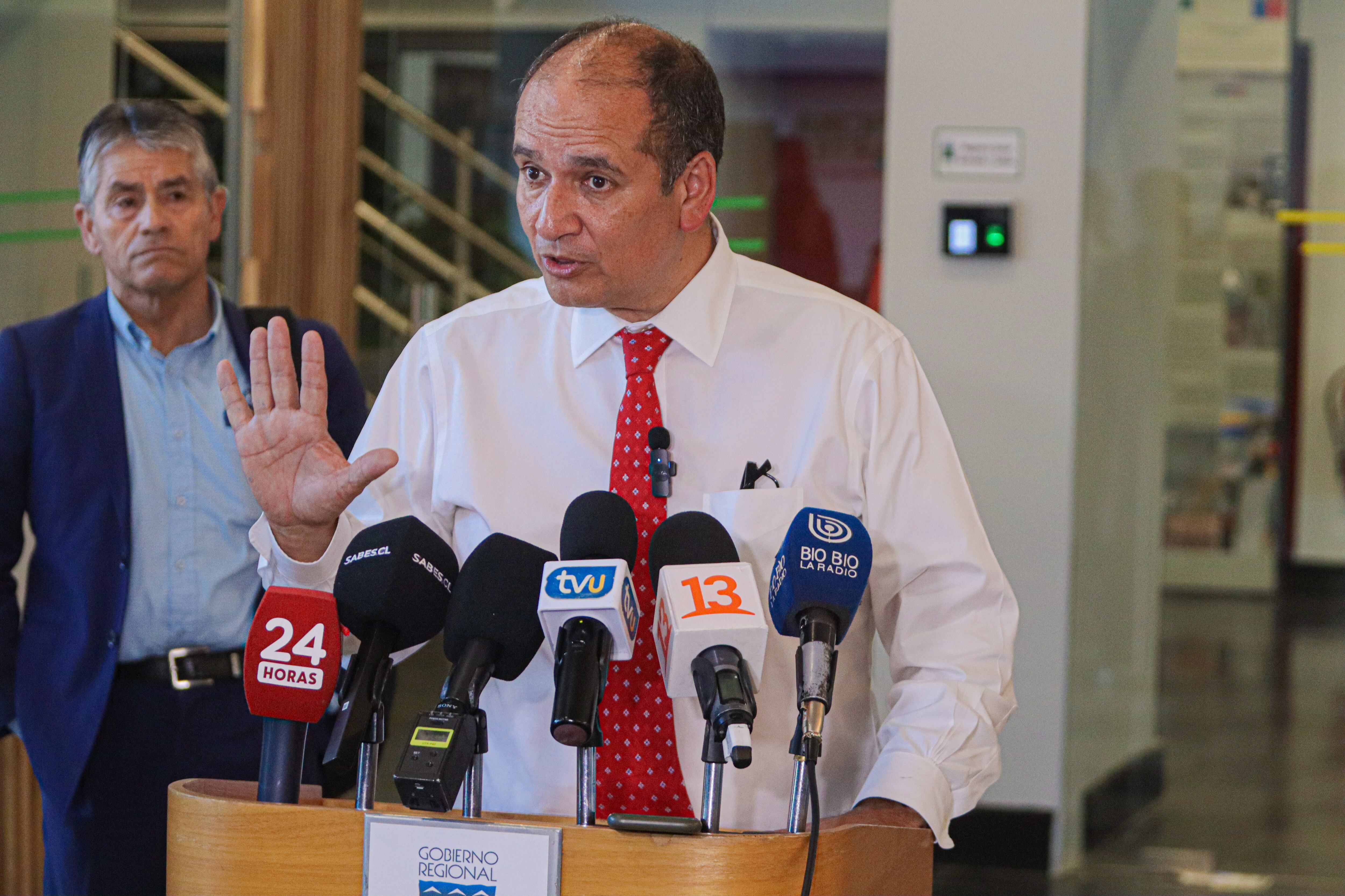 27 DE MARZO DE 2024/CONCEPCION
Funcionarios de la Brigec de Policía de investigaciones, realiza allanamiento en las dependencias del Gore Biobio
FOTO: RODRIGO FUICA/AGENCIA UNO