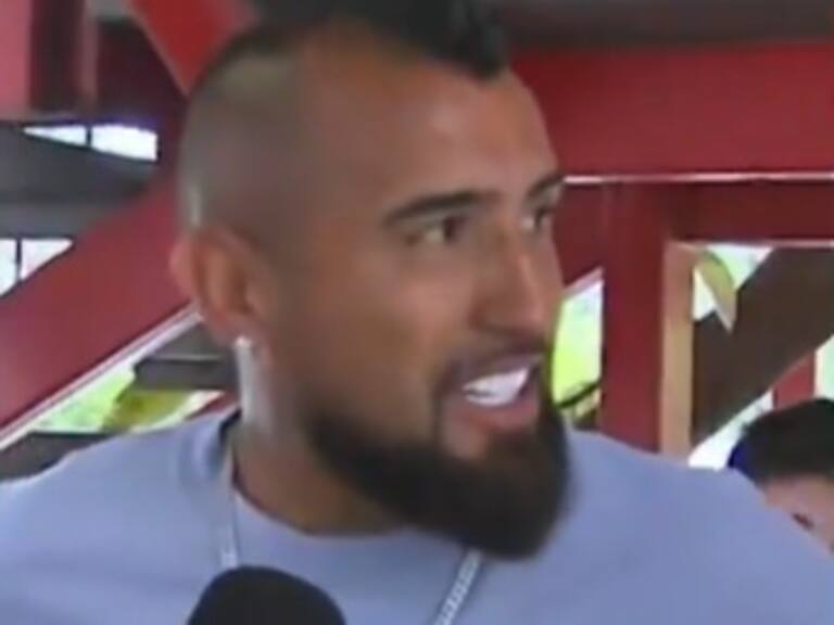 Arturo Vidal sufrió acontecida votación en San Joaquín: tuvo que pedir ayuda con la papeleta