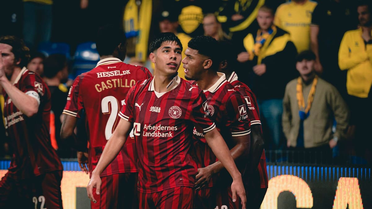 El FC Midtjylland lo sufre: los partidos que se perderá Darío Osorio por cruda lesión con La Roja