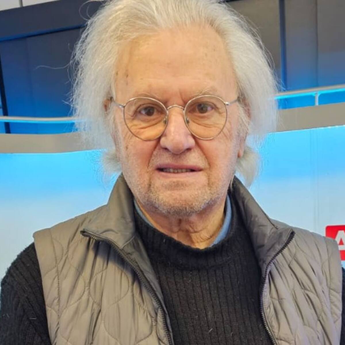 Eduardo Carrasco de Quilapayún reflexiona sobre los 50 años del golpe de Estado: «Somos un país raro»