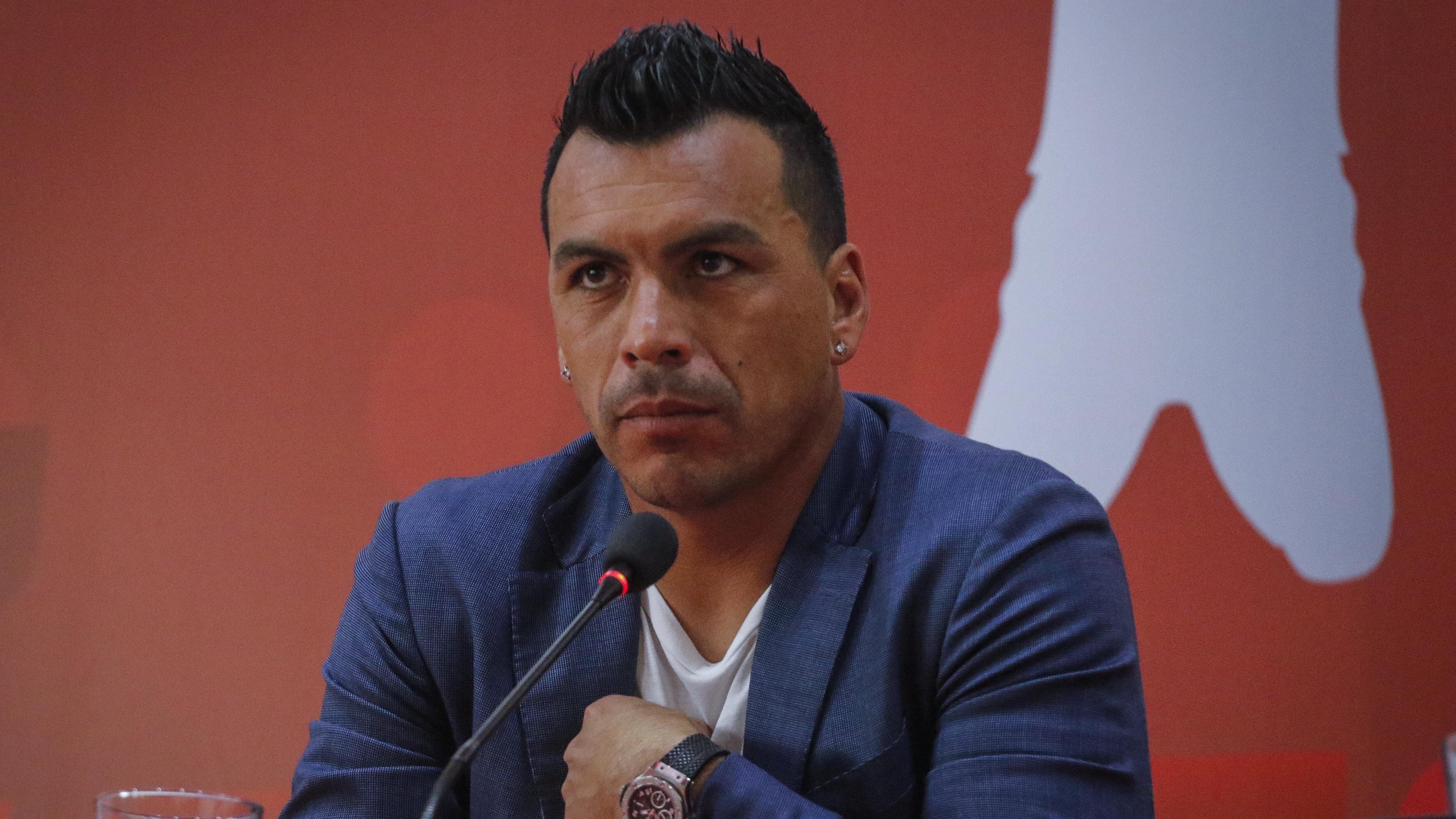 9 de octubre del 2019/SANTIAGOEsteban Paredes, recibe homenaje tras conseguir el gol número 216, y convertirse en el goleador histórico.
FOTO: SEBASTIAN BELTRAN GAETE/AGENCIAUNO