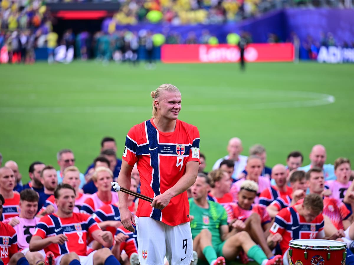 Siempre hay un chileno: la sorpresa nacional en la celebración de Noruega tras eliminar a Brasil