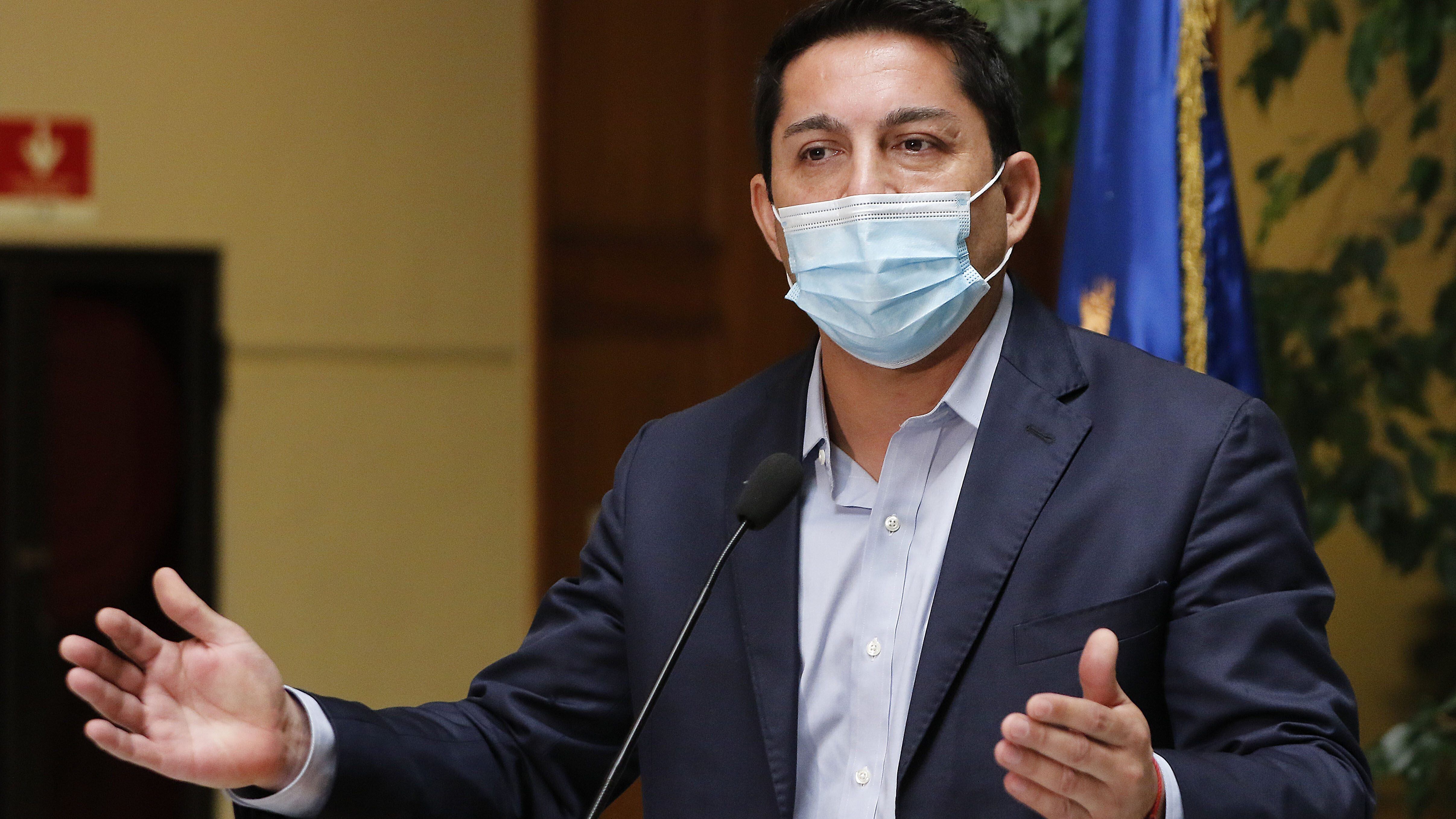 19 DE ABRIL DE 2022/VALPARAISOEl diputado Jorge Durán ofrece un punto de prensa en la Cámara de Diputados.
FOTO: LEONARDO RUBILAR CHANDIA/AGENCIAUNO