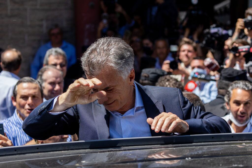 Macri sale de una corte federal tras ser indagado por el caso de espionaje