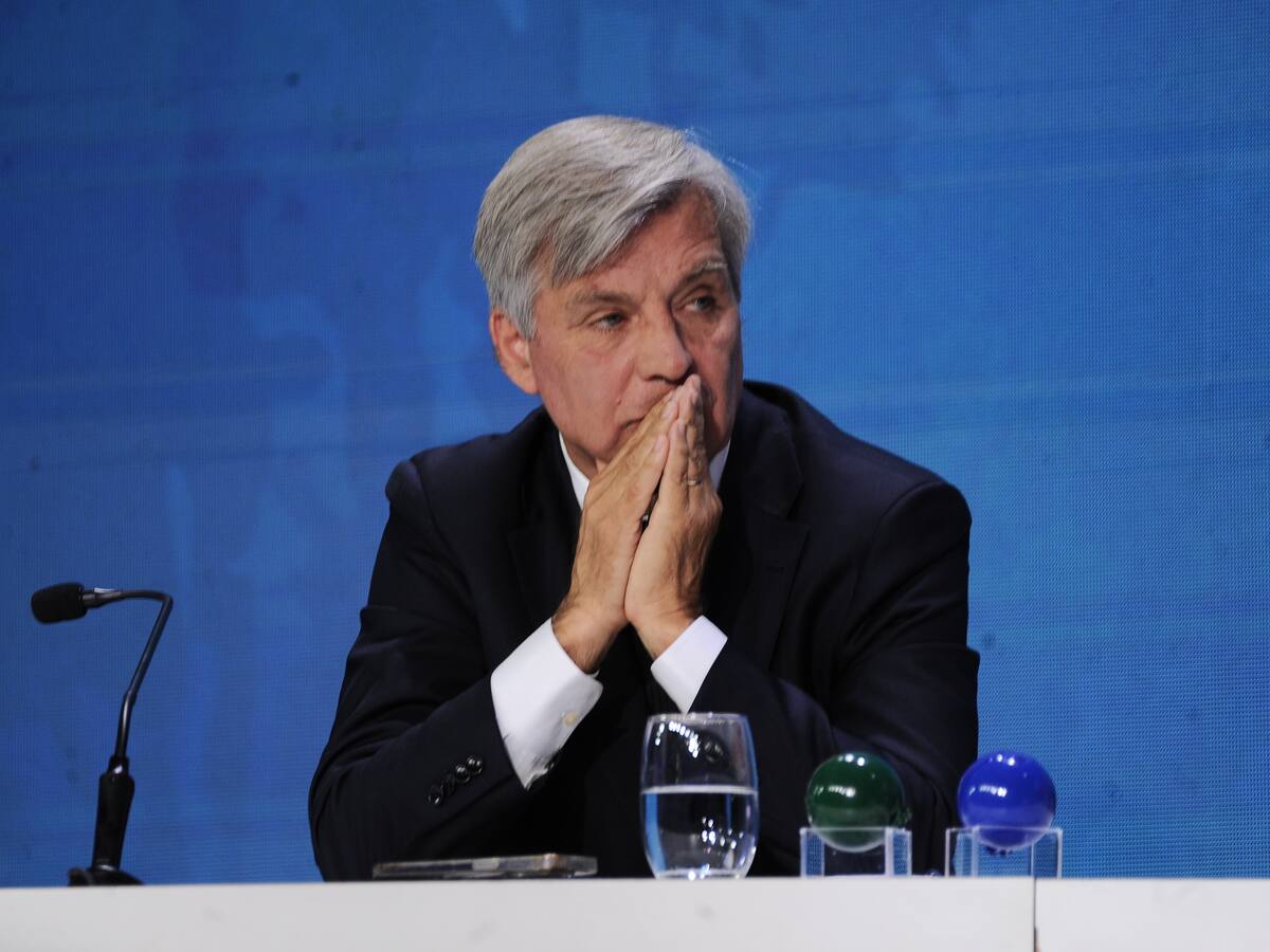Harold Mayne-Nicholls toma sorpresiva medida para costear los gastos de su campaña presidencial