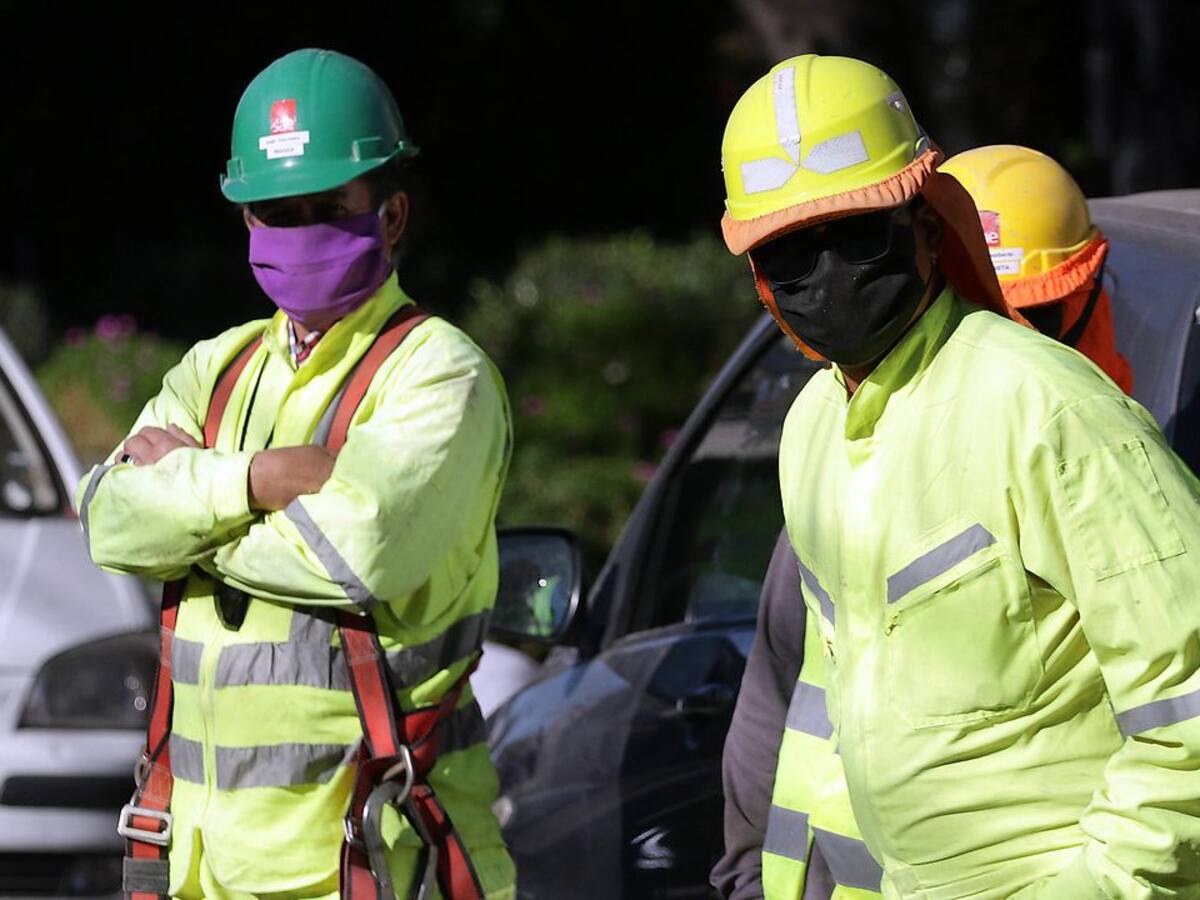 Minvu tras brote de Covid-19 en obra de construcción: «Tomamos todos los resguardos posibles»
