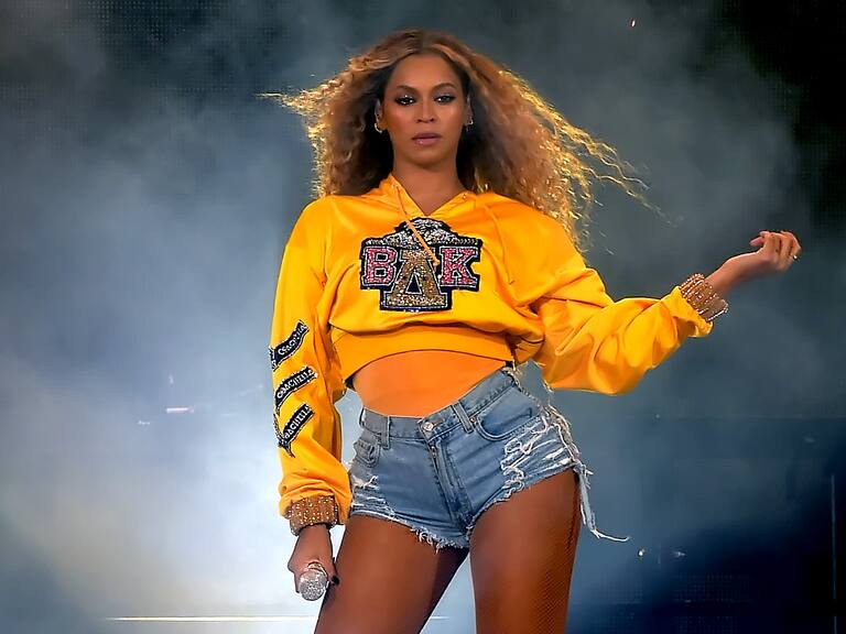 Mujer aseguró ser Beyoncé cuando la policía la detuvo por manejar un auto robado
