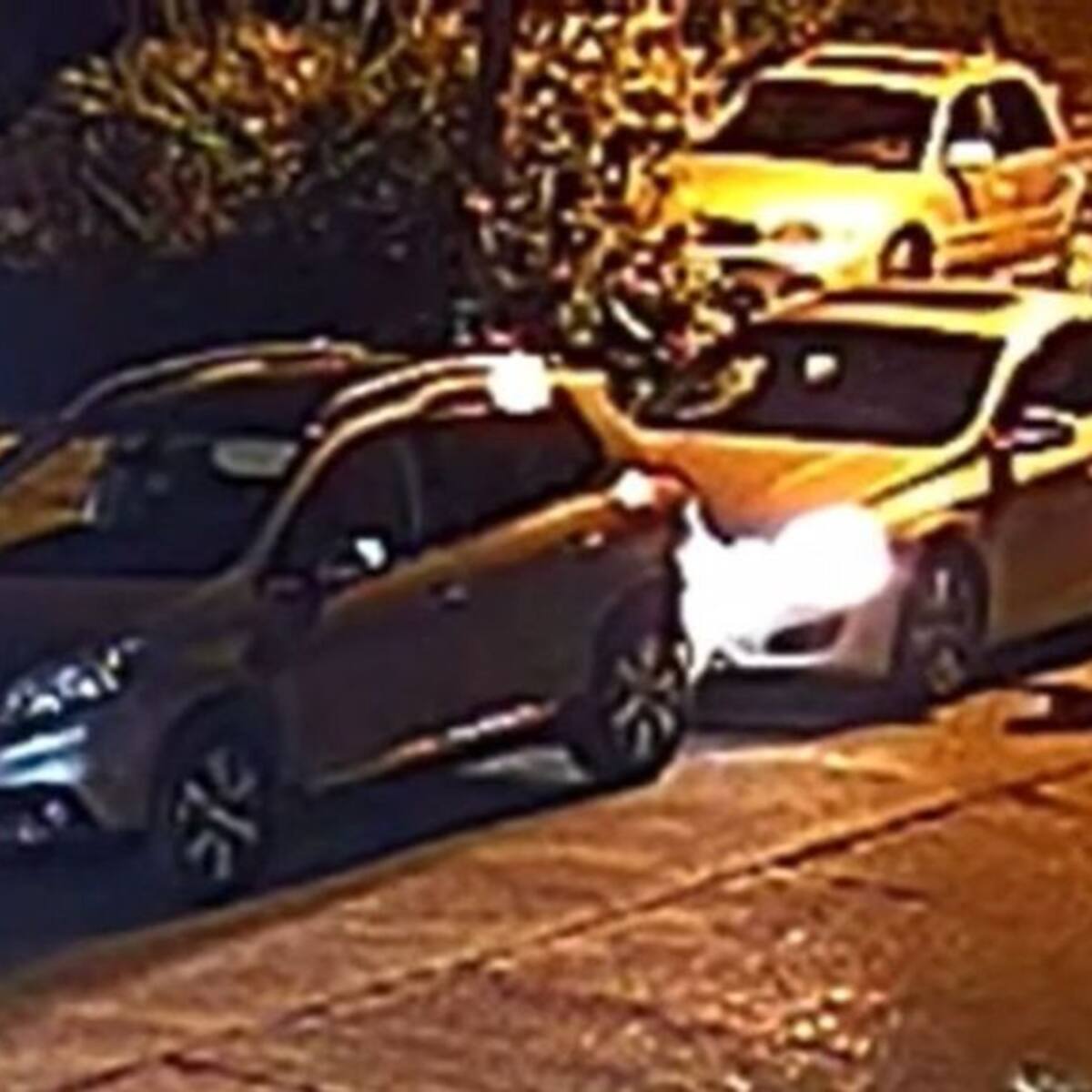 Violento robo de vehículo a adulto mayor en Ñuñoa: asaltantes lo redujeron e intimidaron con armas de fuego