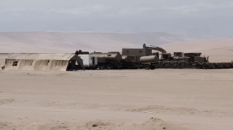 Gobierno inicia despliegue militar y maquinaria para levantar zanjas y vallas de seguridad en frontera norte