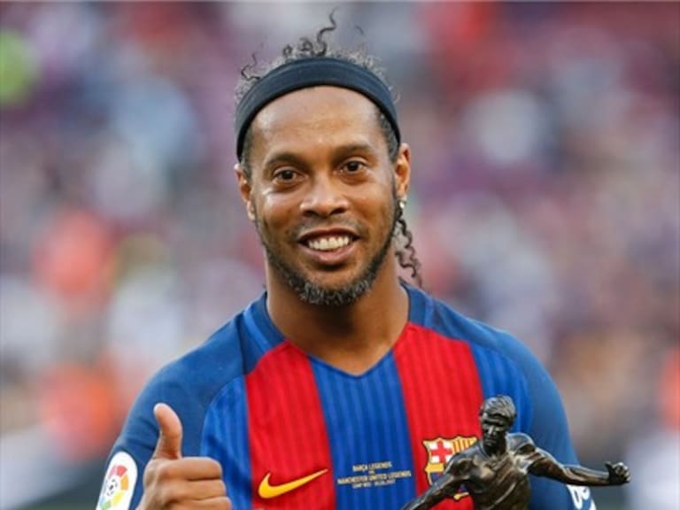 Atención futboleros: Ronaldinho Gaucho vuelve al fútbol en Chile