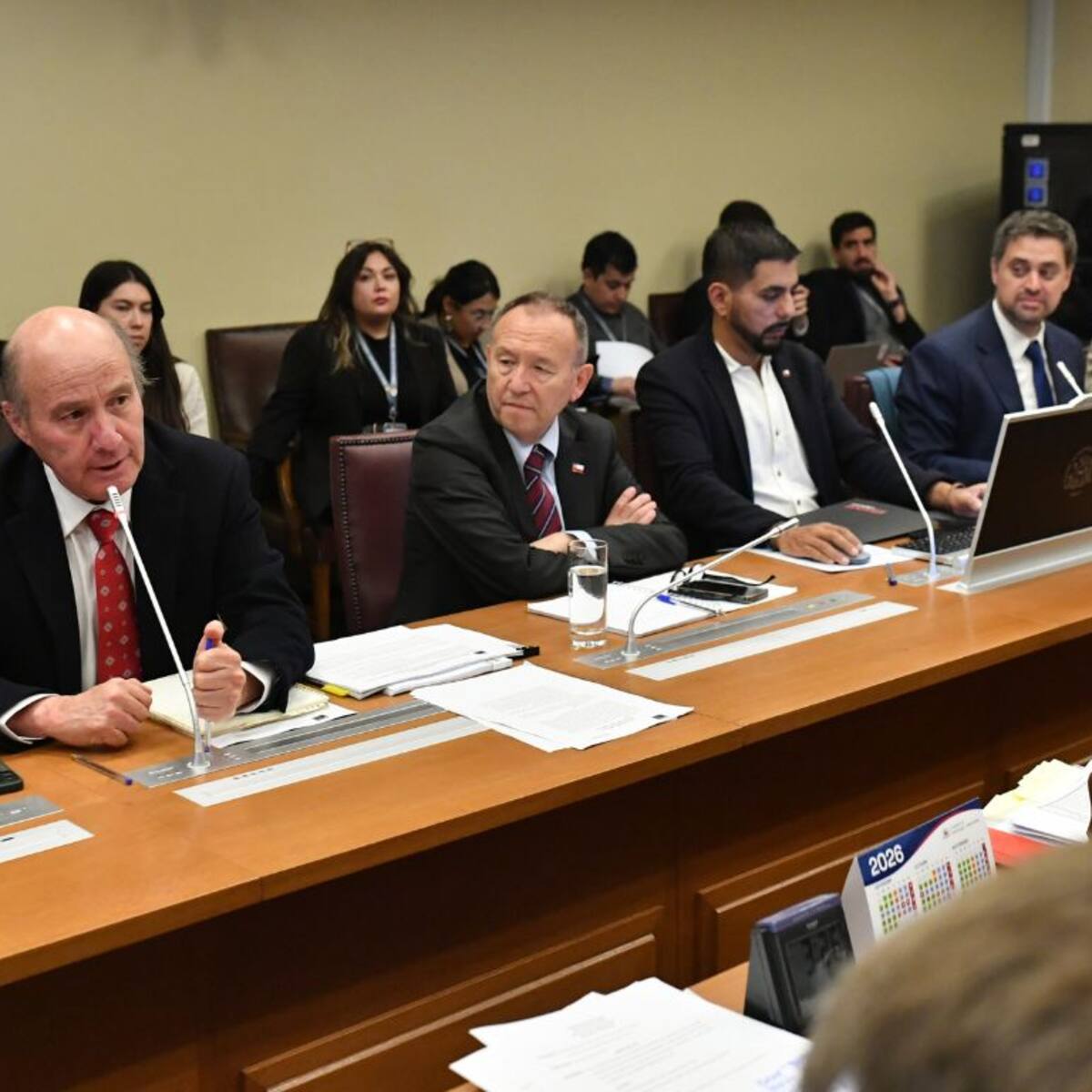 Comisión de Hacienda despacha megarreforma de Reconstrucción tras maratónica votación