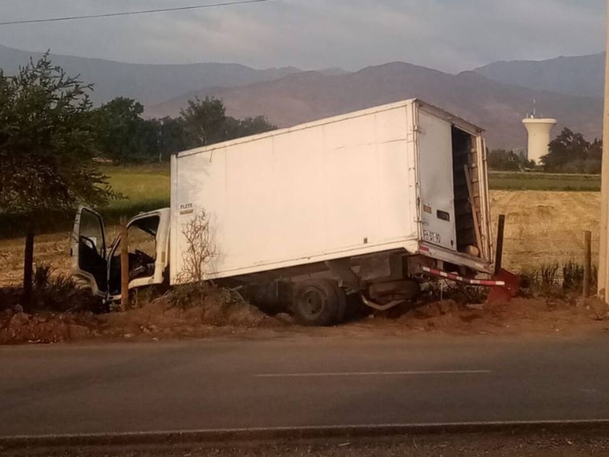 Liberan a conductor que fue secuestrado tras robo frustrado a camión de transporte de productos de retail en Pudahuel