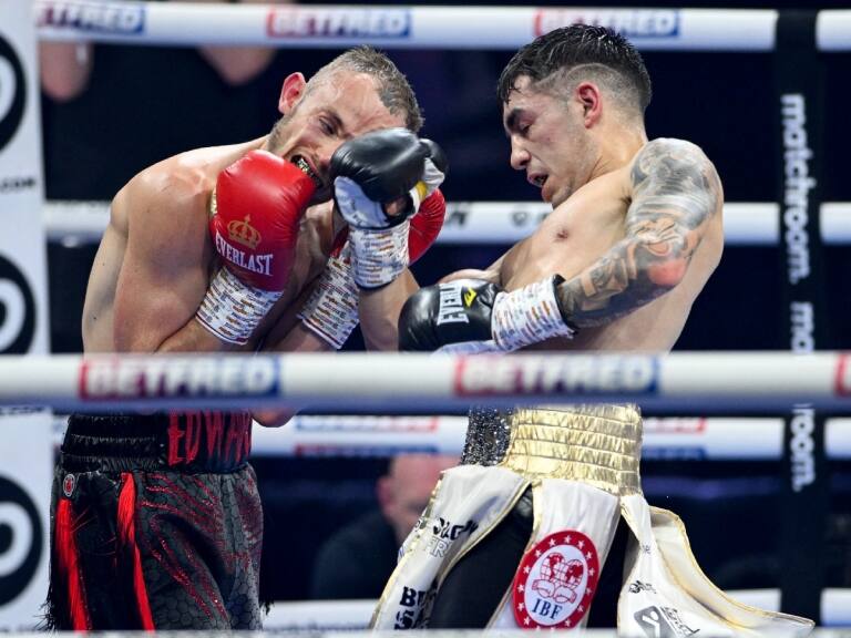 El boxeador chileno Andrés Campos perdió ante el campeón mundial Sunny Edwards