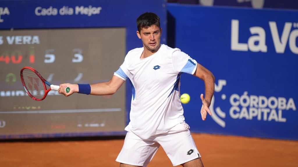 Tomás Barrios supera a Bernabé Zapata en Córdoba para lograr su mejor resultado a nivel ATP