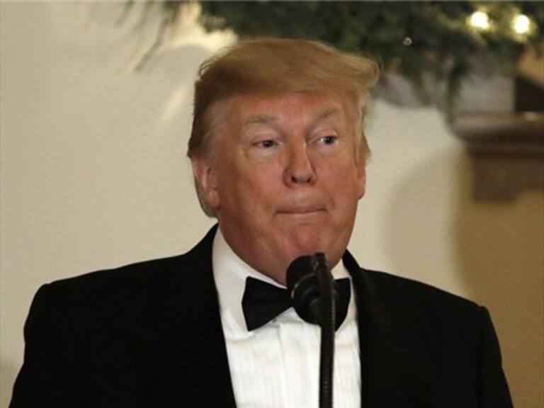 ¿Por qué si buscas «idiota» en las imágenes de Google aparece Donald Trump?