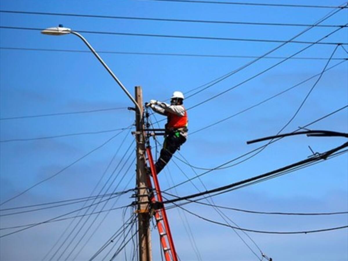 Ministro de Energía: No hay razón para tanta diferencia en las tarifas