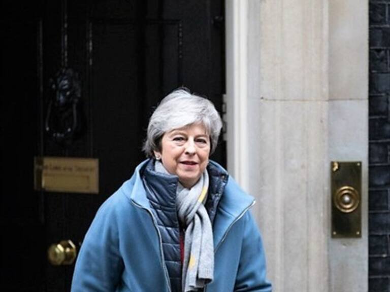 Parlamento británico propina nueva derrota a Theresa May al rechazar pacto del Brexit