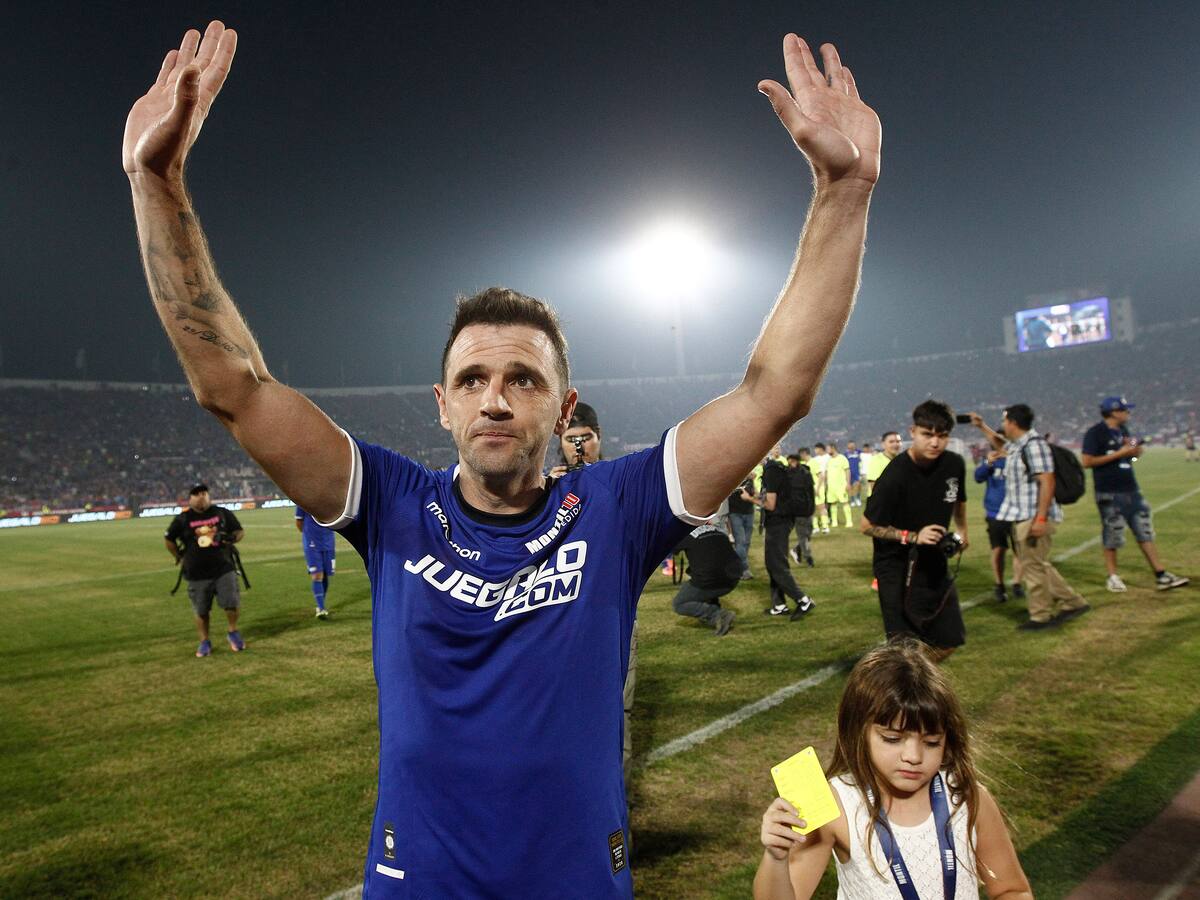 Walter Montillo tras despedirse del fútbol en el Estadio Nacional: “Lloré mucho antes del partido, se me pone la piel de gallina”