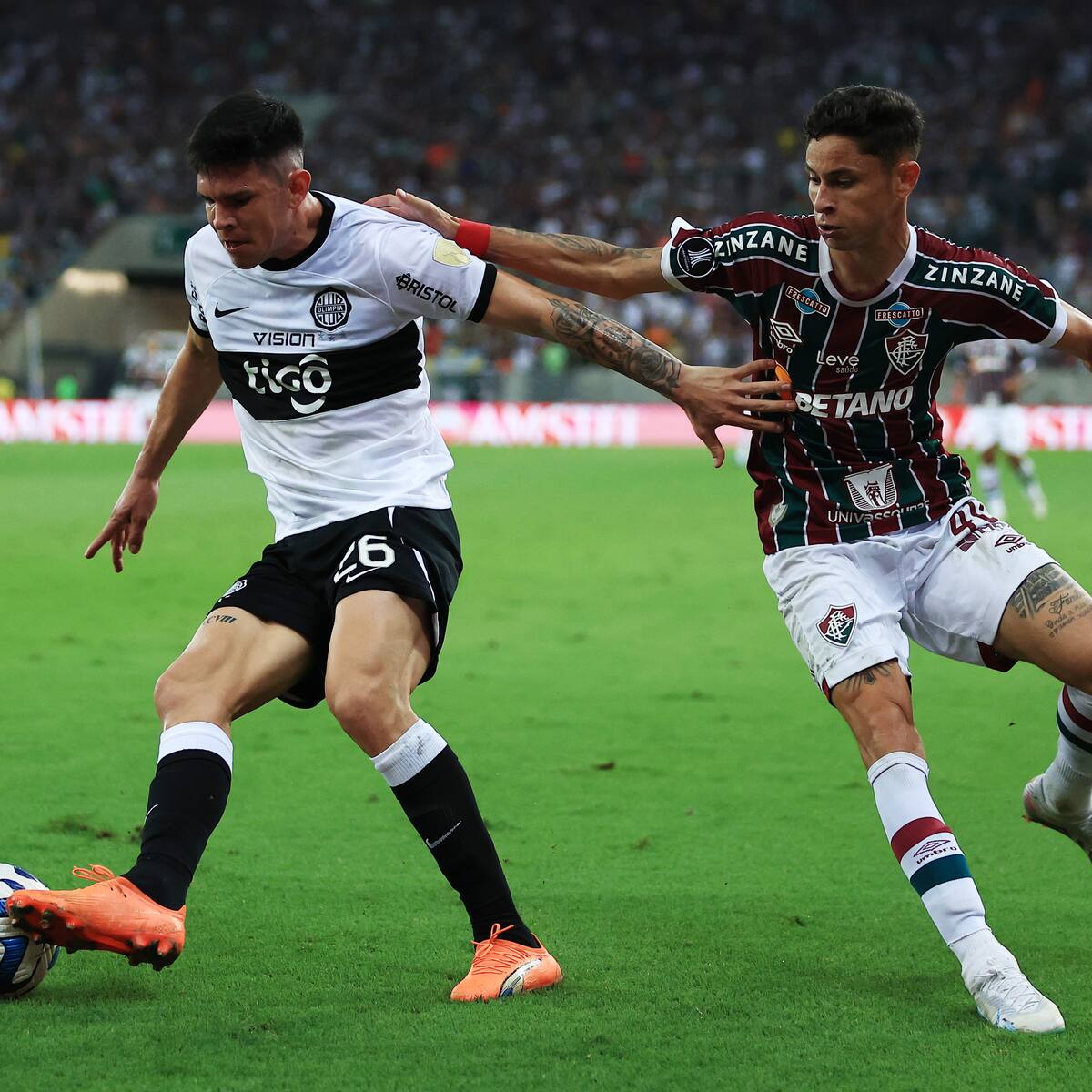 El refuerzo extranjero que se acerca a Colo Colo: “Le encantaría ir al club; estamos trabajando para eso”