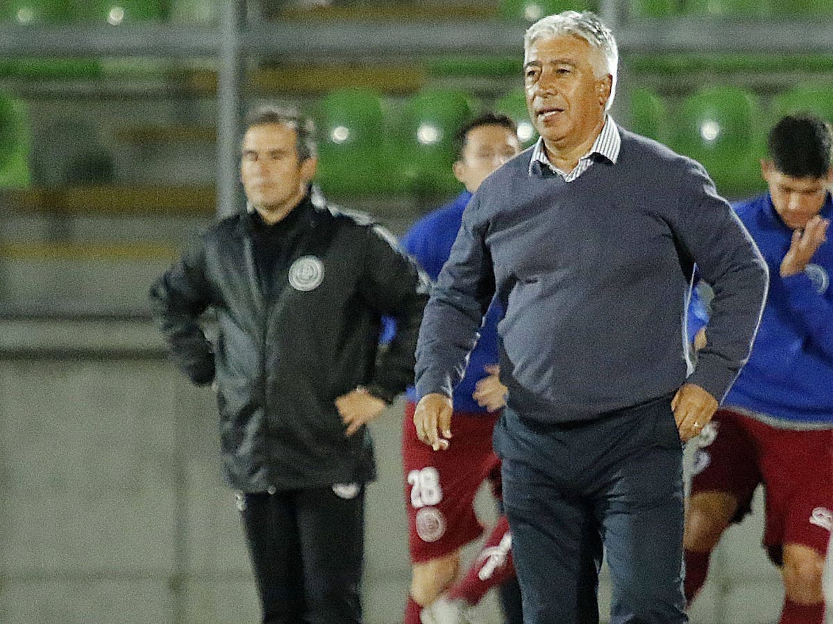 El duro diagnóstico de un histórico del fútbol chileno tras visitar Estados Unidos: “Mierda que estamos lejos”