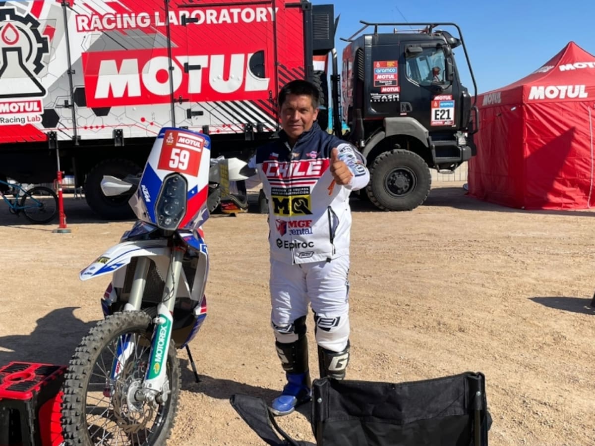 John Medina es el primer piloto chileno en quedar eliminado del Rally Dakar 2023