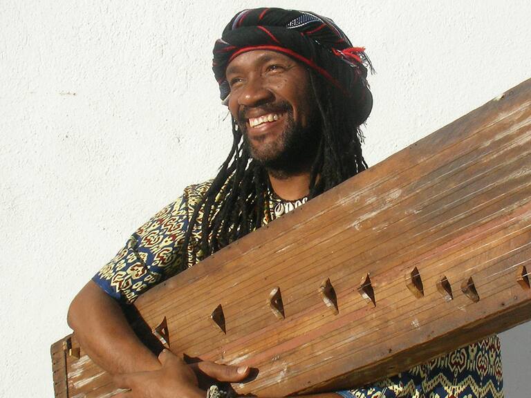 «Santiago», lo nuevo de los nacionales Kinmakirú en Mundovivo