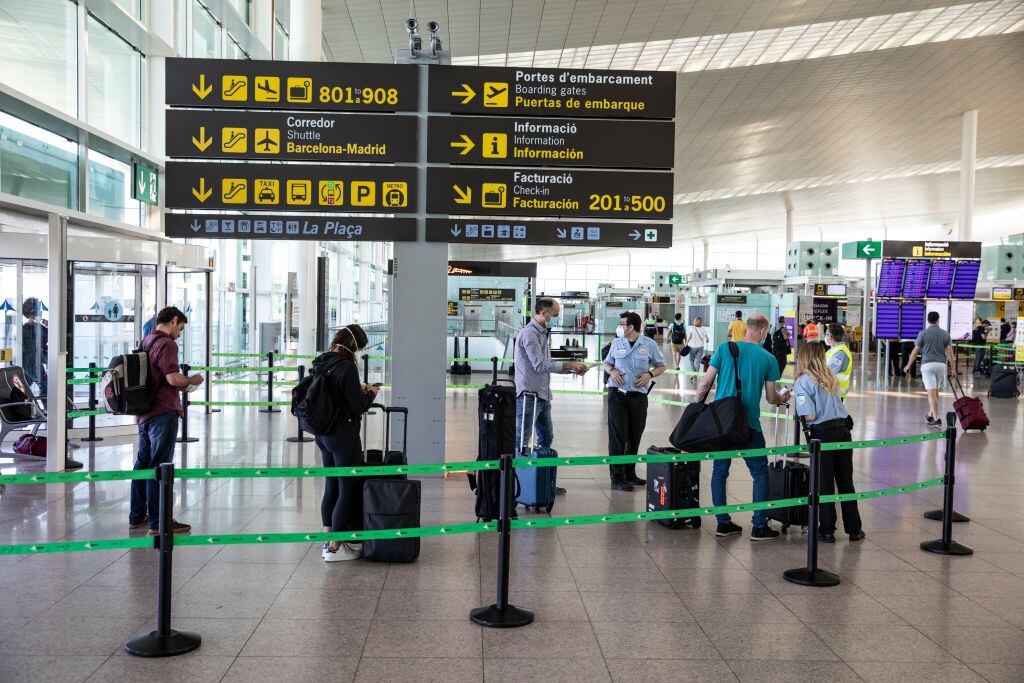Pasajeros en el aeropuerto de Barcelona
