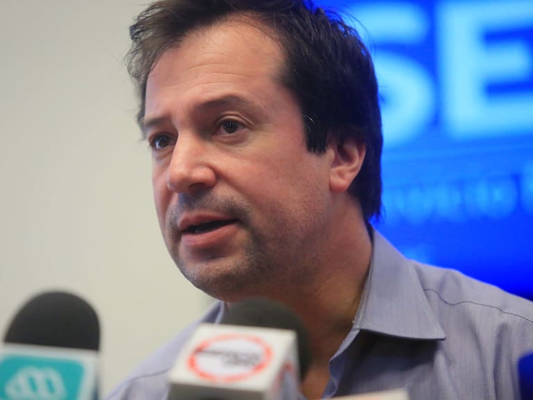 Ministro de Economía: «Marzo puede ser muy violento, lo cual evidentemente afecta las expectativas»