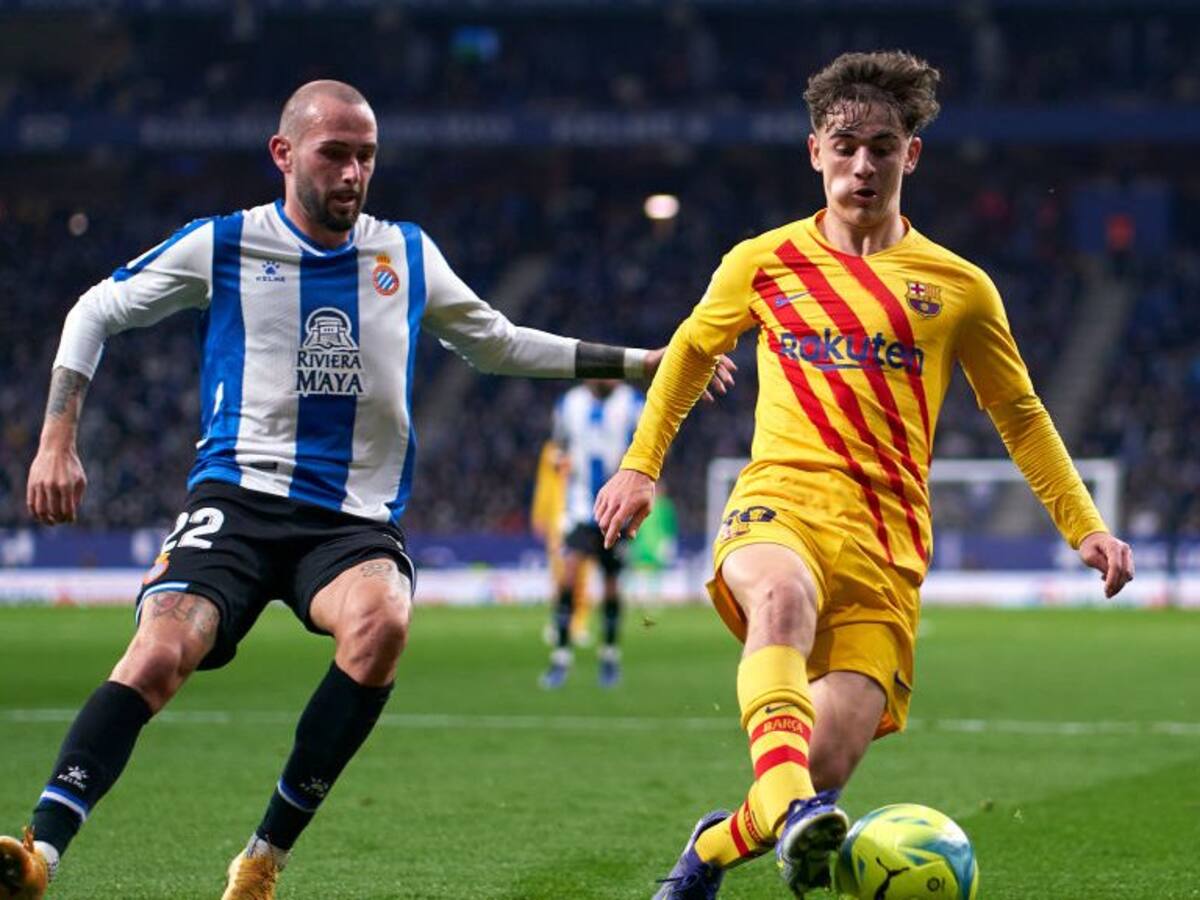 FC Barcelona rescató un empate en el último minuto ante el Espanyol por el Derbi Catalán