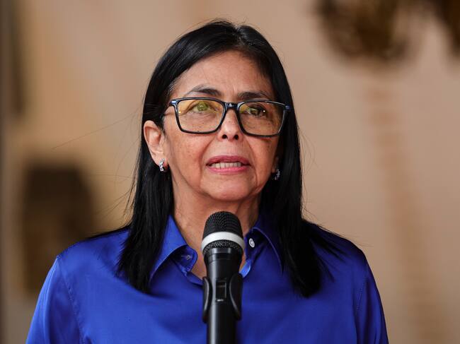 Presidenta de Venezuela anuncia ley de amnistía general en medio de tensiones políticas