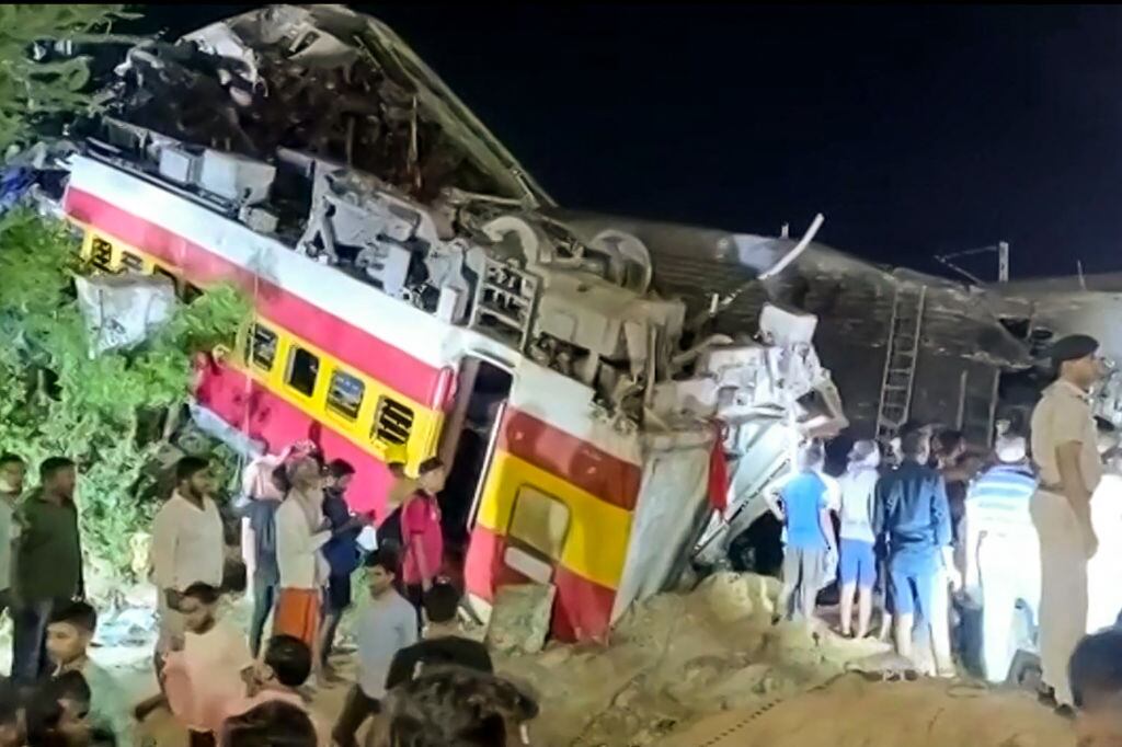 El grave accidente ferroviario que deja muertos y heridos en India