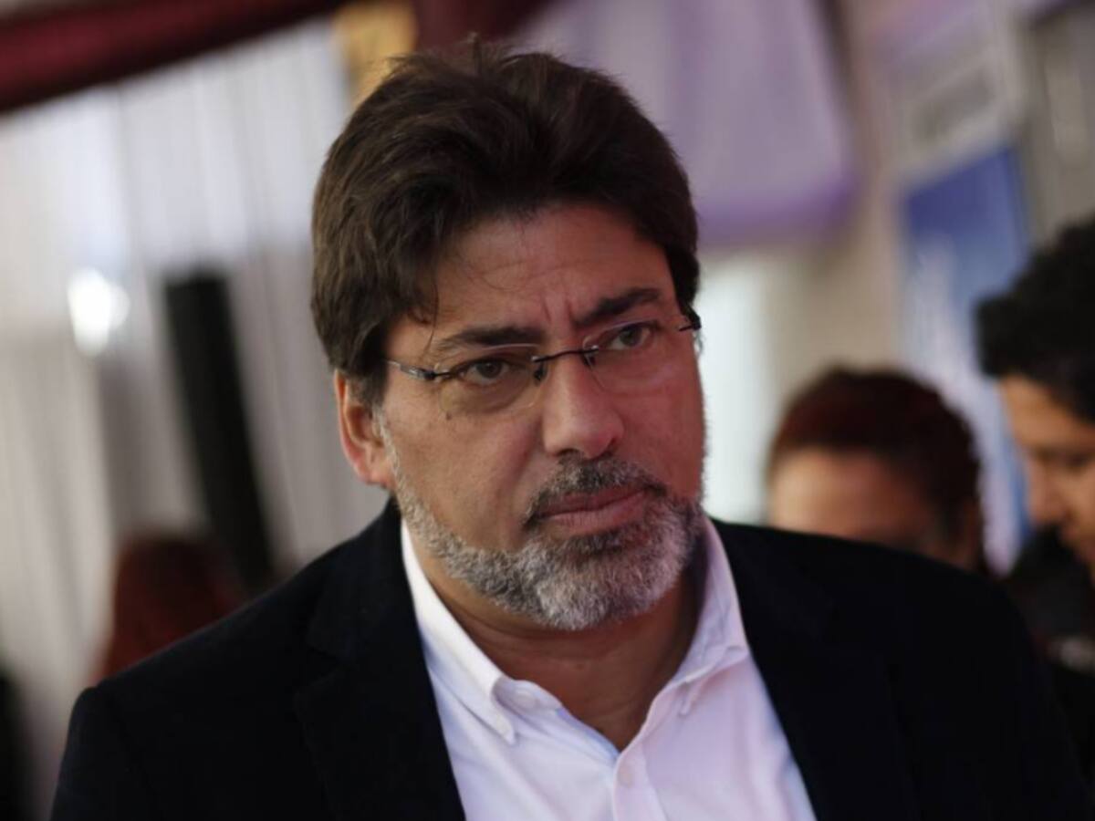 Defensa de Daniel Jadue tilda de “indebido” prohibición de viaje a Venezuela: “Dar dos alternativas, como las entregó la Fiscalía, es una amenaza”