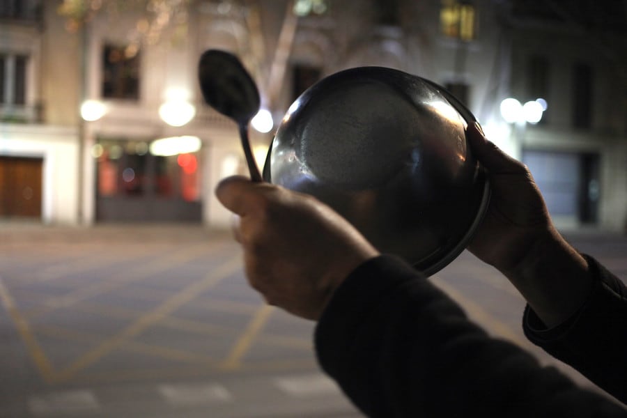 Cacerolazo (referencial)