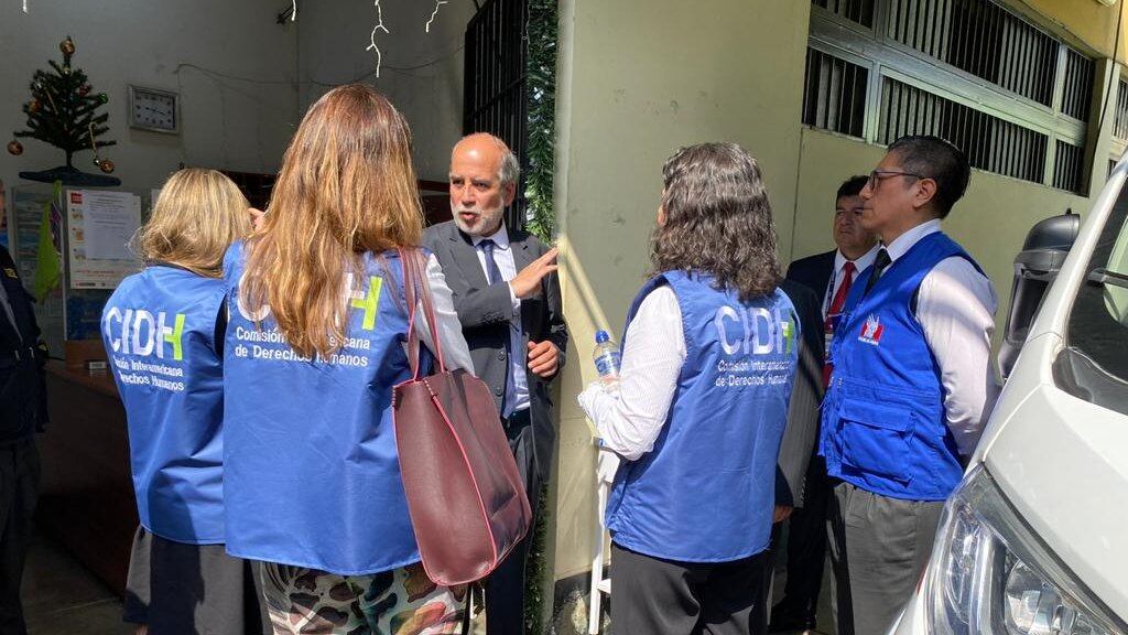 Equipo de CIDH visita el penal donde está recluido expresidente Pedro Castillo