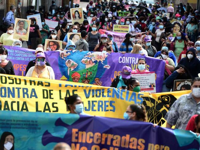 Manifestación de organizaciones sociales en Tegucigalpa