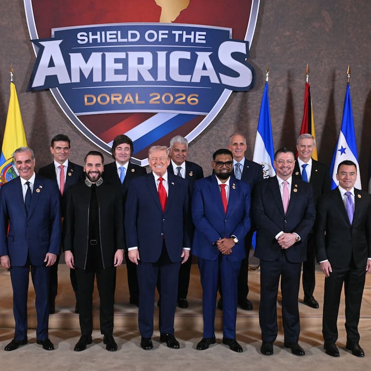 Polémica frase de Donald Trump en cumbre con Kast y otros líderes latinoamericanos: “No voy a aprender tu maldito idioma”