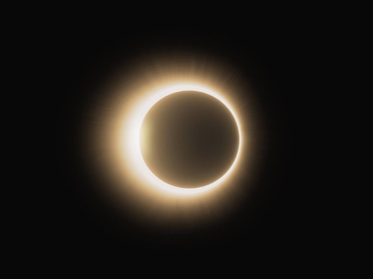 Será el primero del 2026: esta semana habrá eclipse solar anular en Chile (a qué hora y dónde se podrá ver)